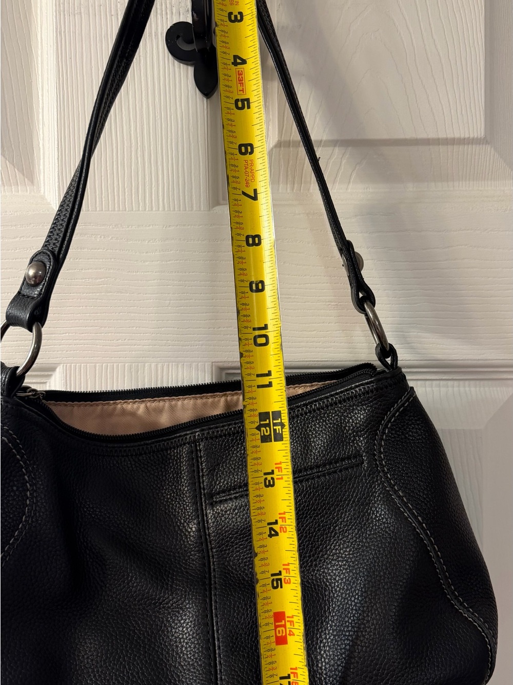 VTG The Sak Black Pebbled Leather Shoulder Bag Y2K It-Bag Gorpcore Minimalist - Picture 7 of 11